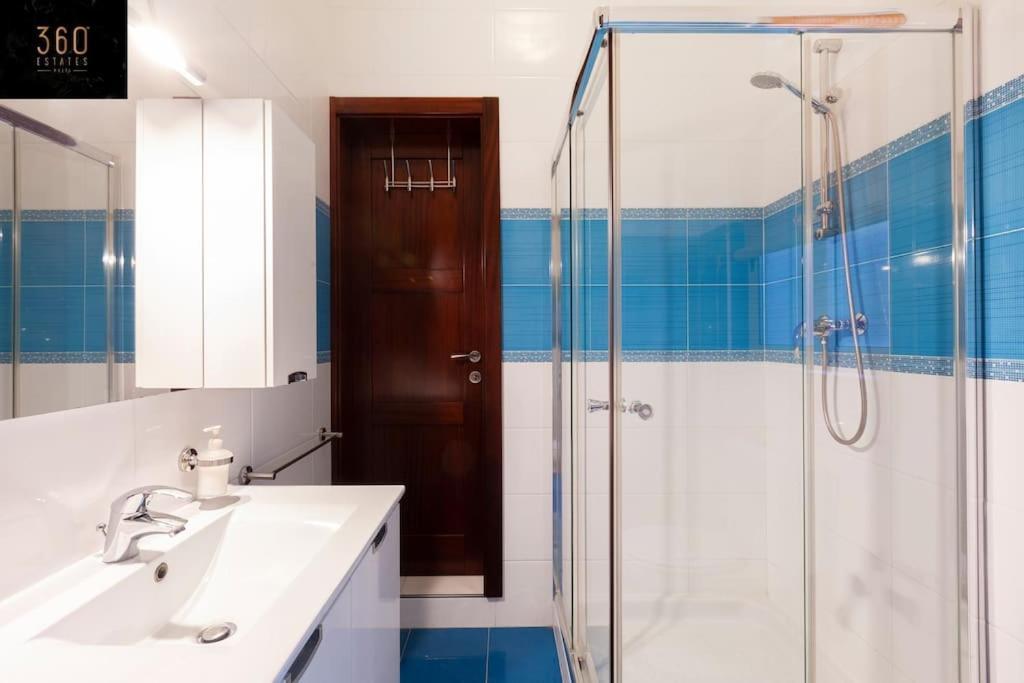 Beautiful, Typical Maltese 4Br Home With Roof Top By 360 Estates Sliema Eksteriør billede